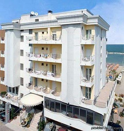 Zeus Hotel Rimini