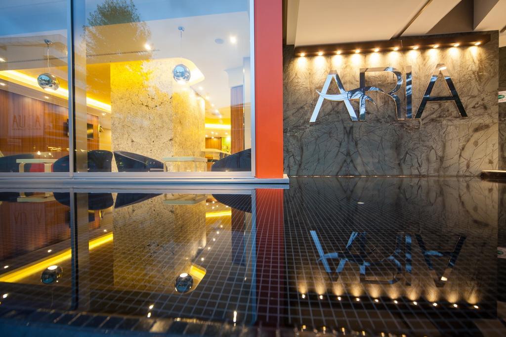 Aria Hotel 4*