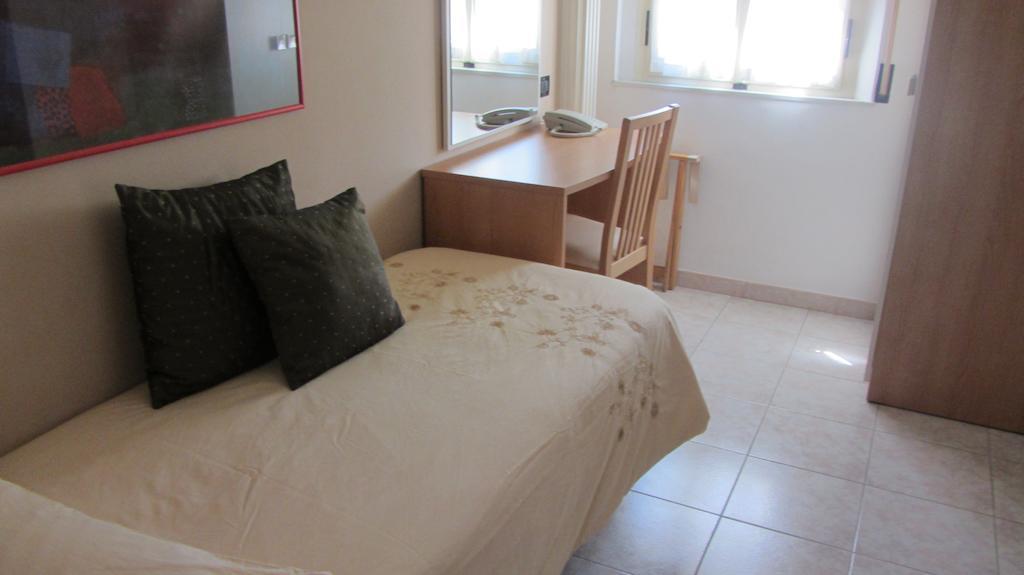 Dina Hotel 3*