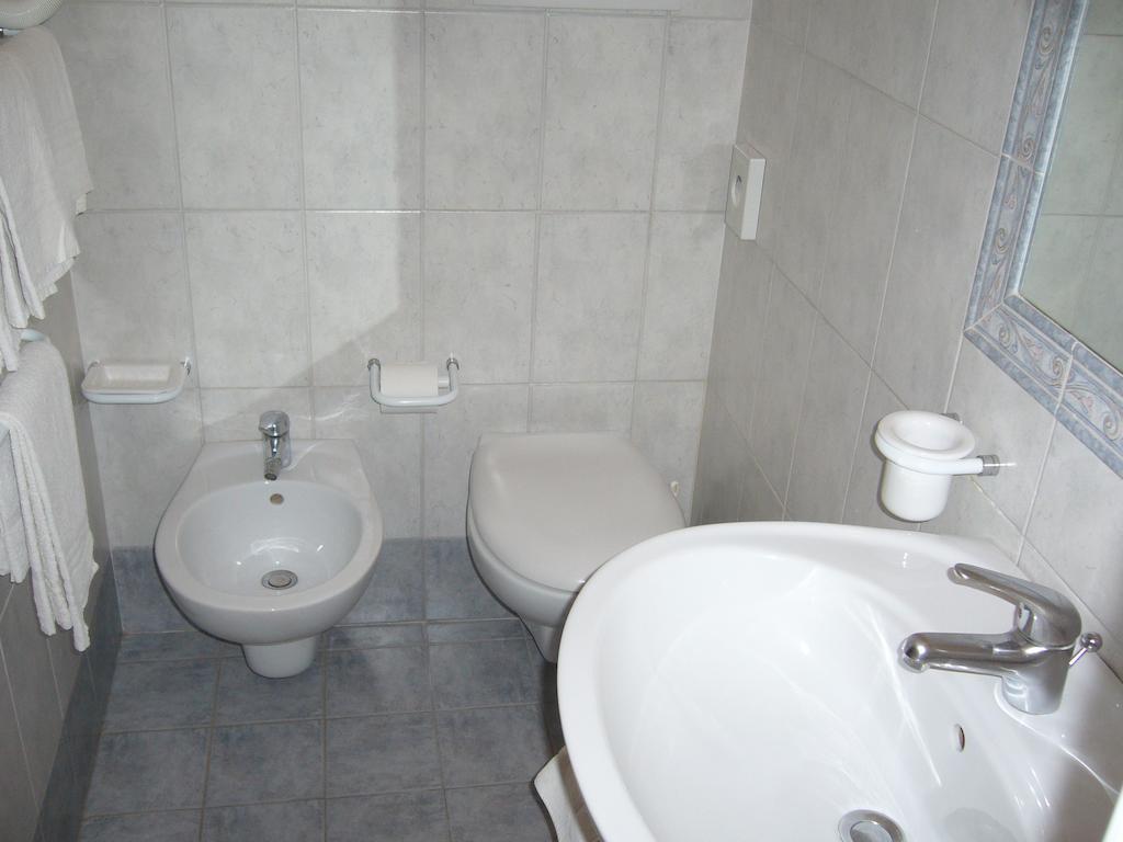 Hotel Rondinella E Viola 3*