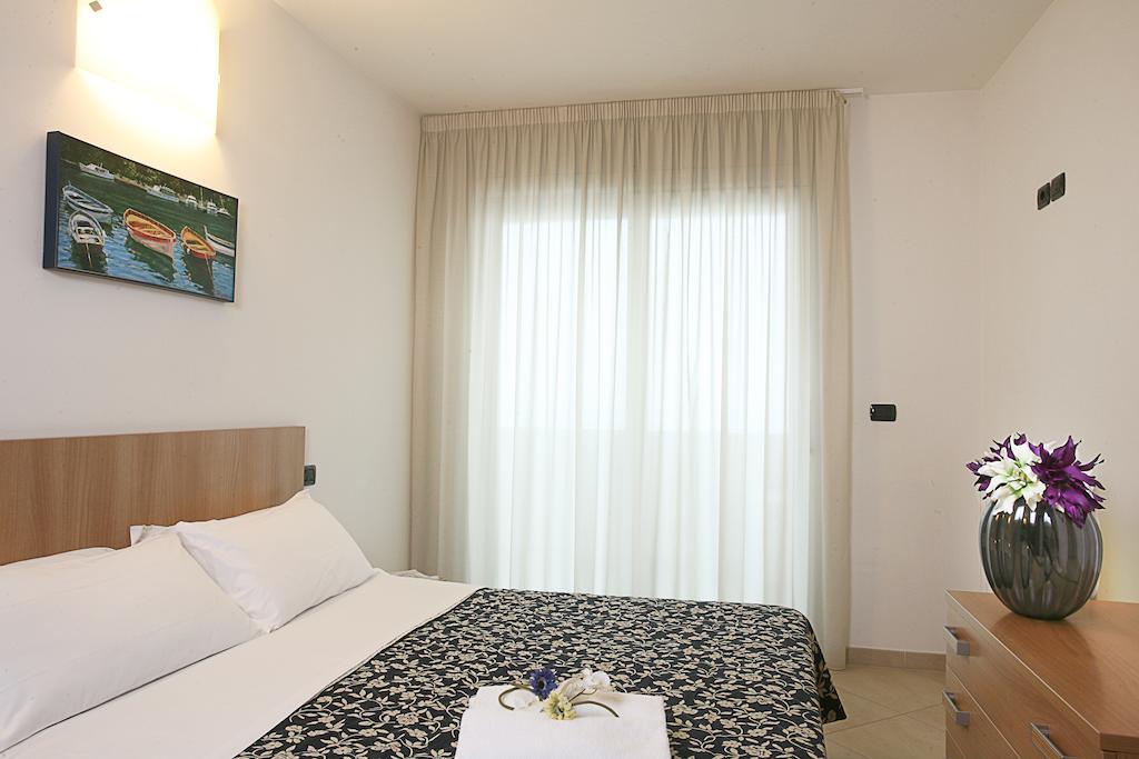 Aparthotel A-more