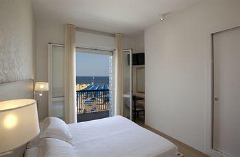Ghirlandina Rimini