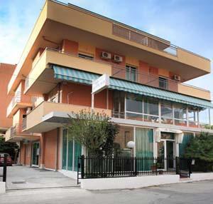Hotel Maena Rimini