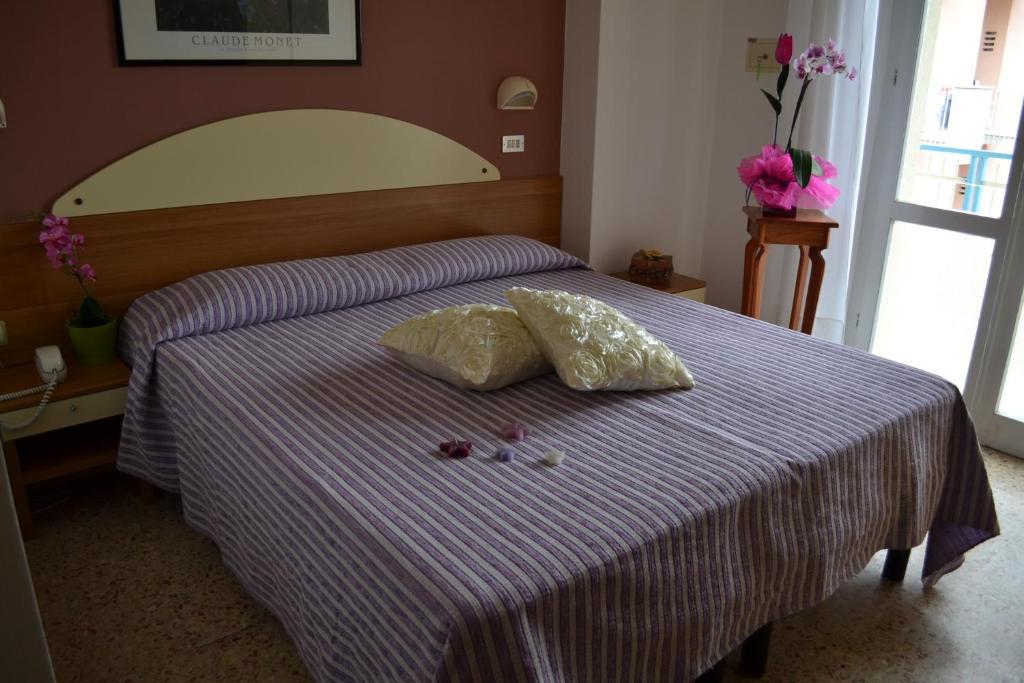 Jasmine 3*