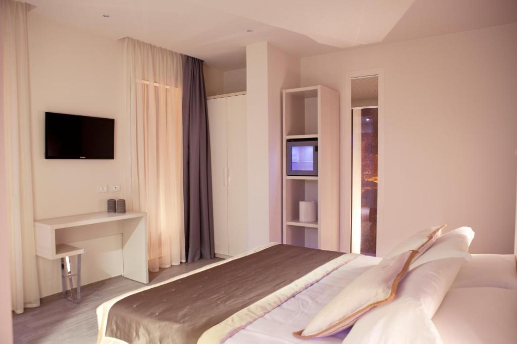 L'hotel Hotel