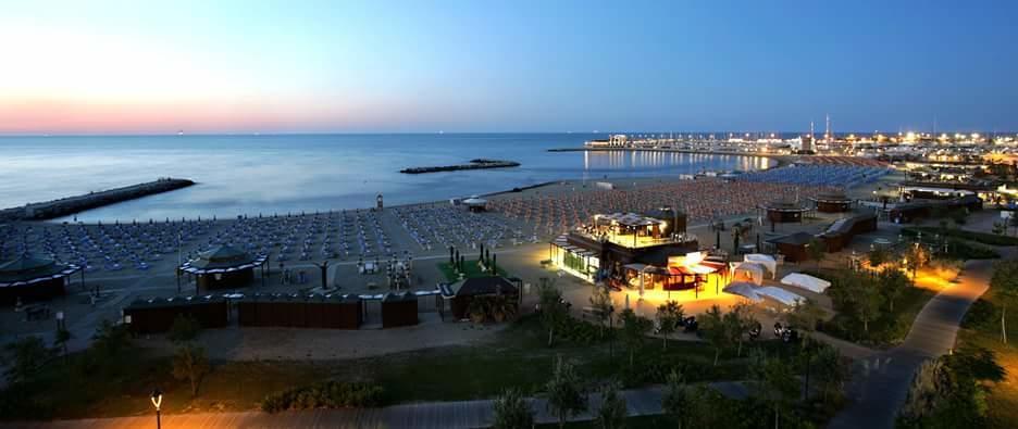 Hotel Dina