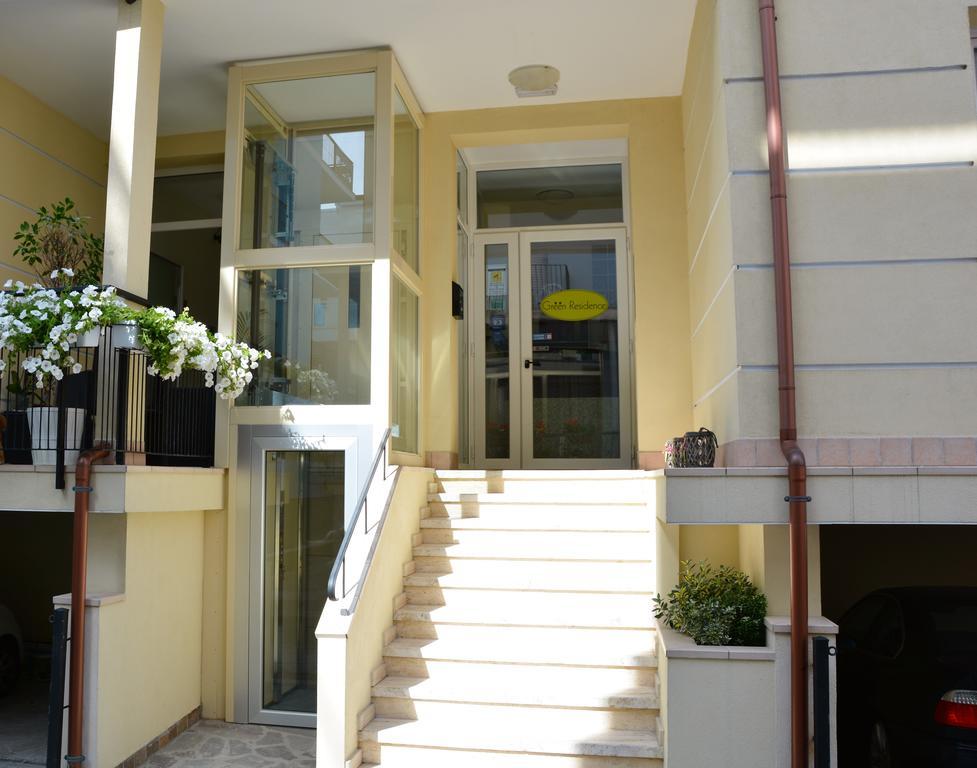 Aparthotel Green 2*