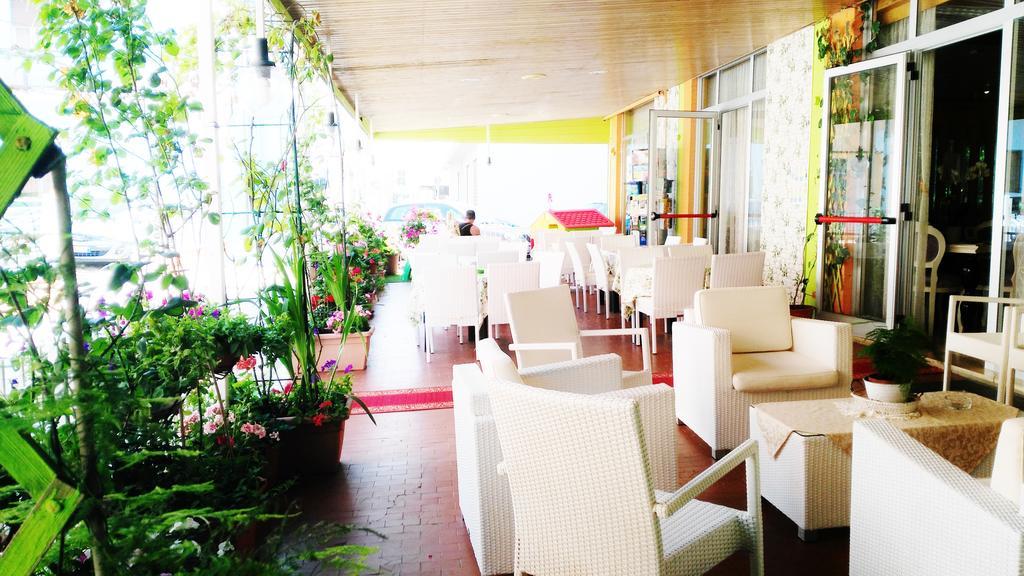 Hotel Simon