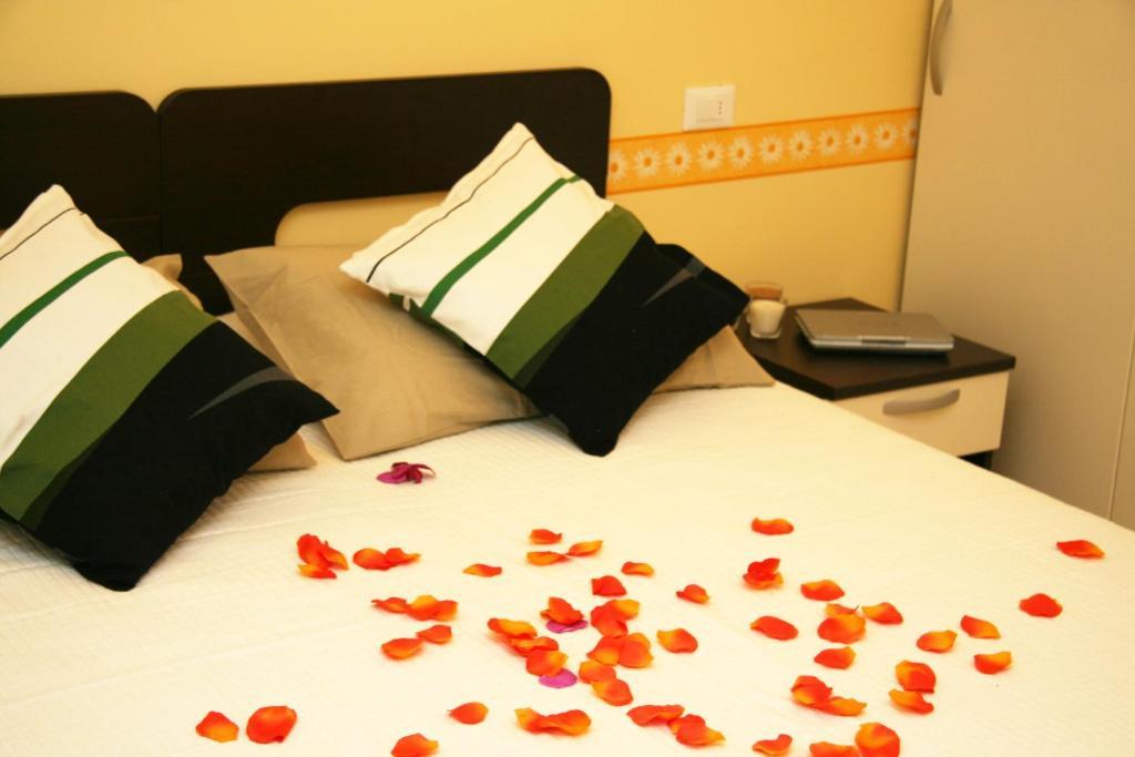 Aparthotel Opera 3*