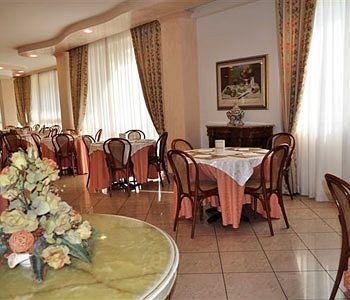 Hotel Gaston Rimini