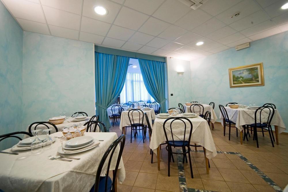 Savina 3*