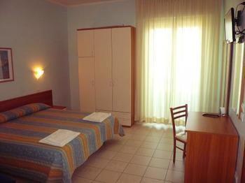 Iones Hotel Rimini