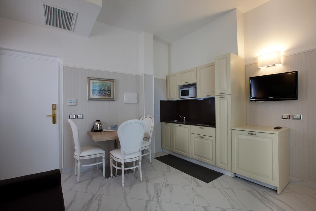 Del Mare Hotel 3*