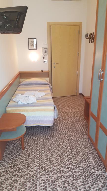 Hotel Conti 3*