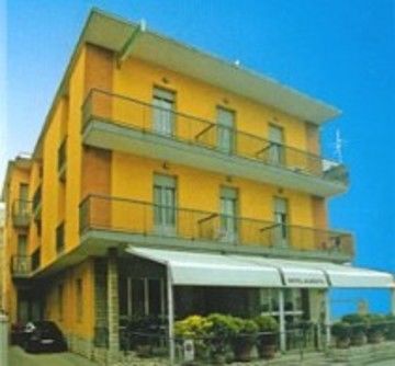 Alberta Hotel