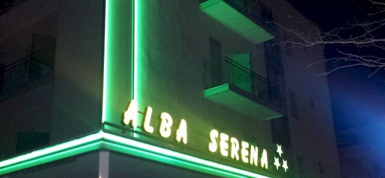 Alba Hotel 3*