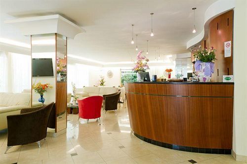 Hotel St Pierre 3*