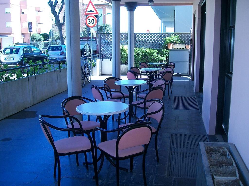Rosy Rimini