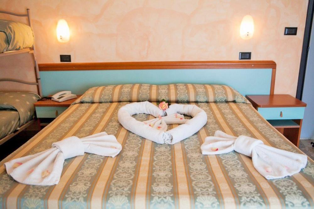 Vernel Hotel