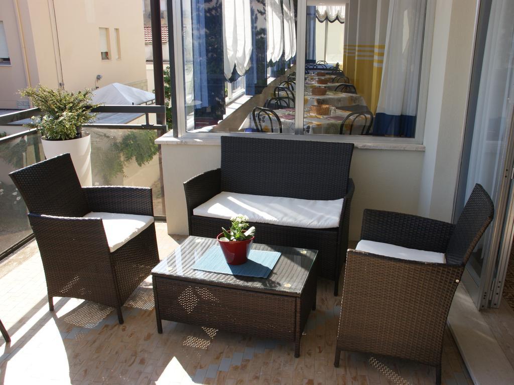 Goldene Rose 2* Rimini