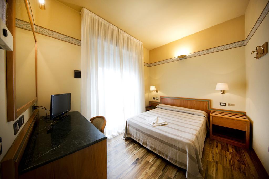 Hotel Marina Bay Rimini