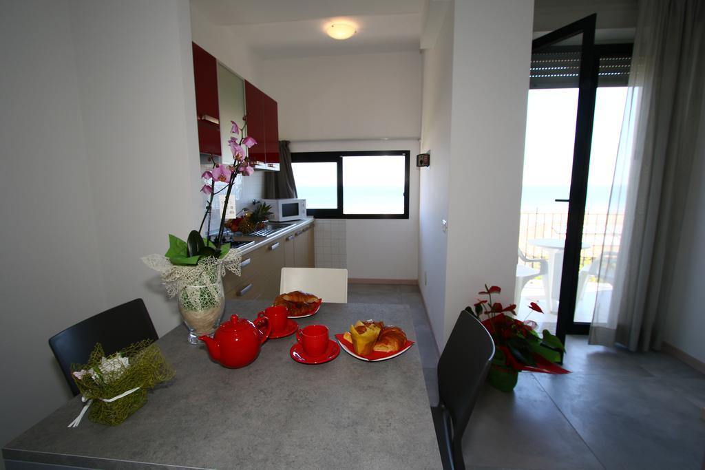 Angeli Aparthotel 3*