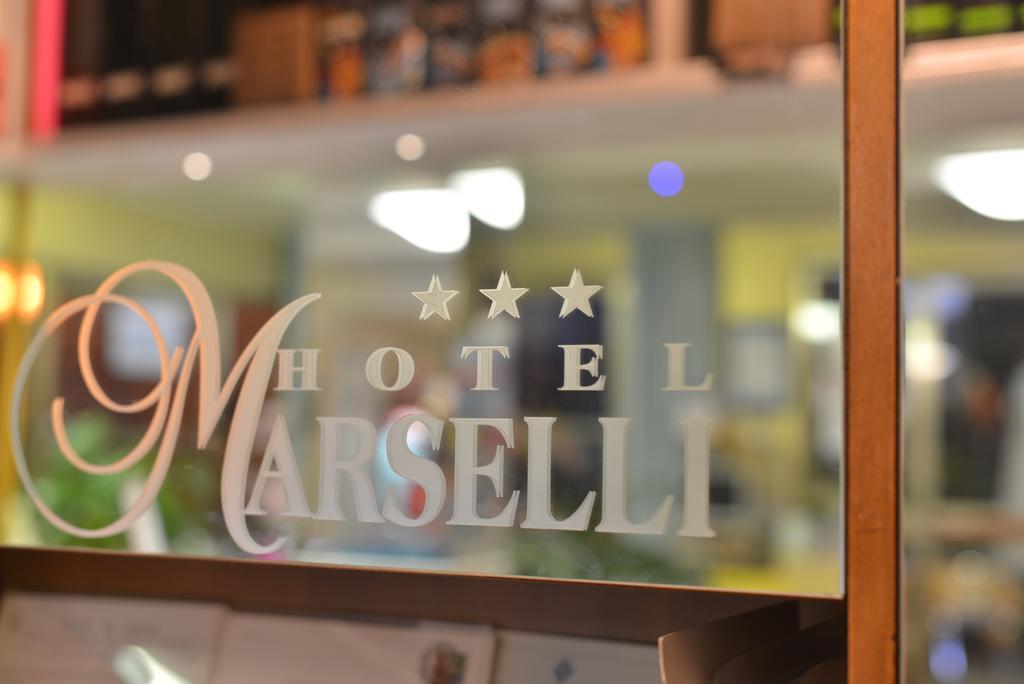 Marselli 3*