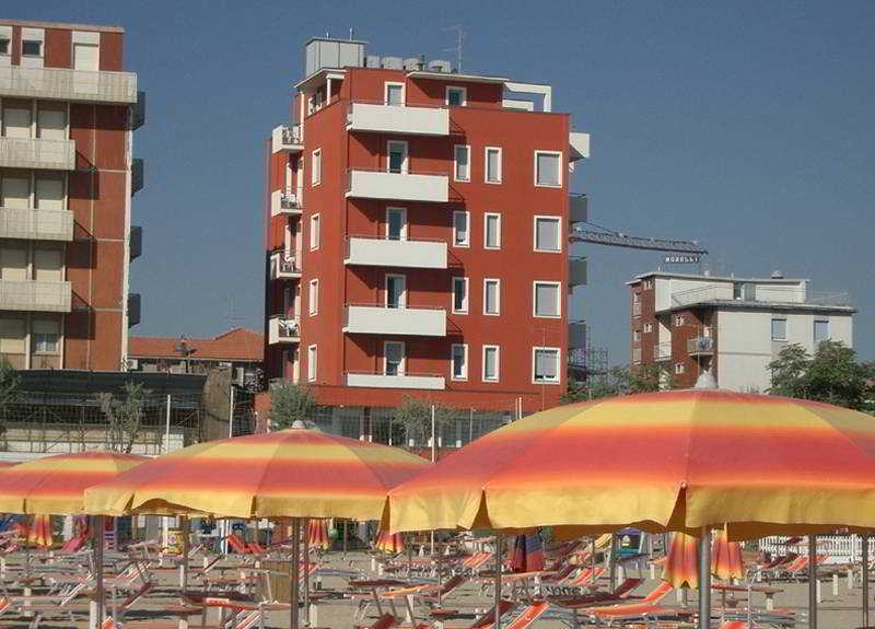 Pacesetter 3* Rimini
