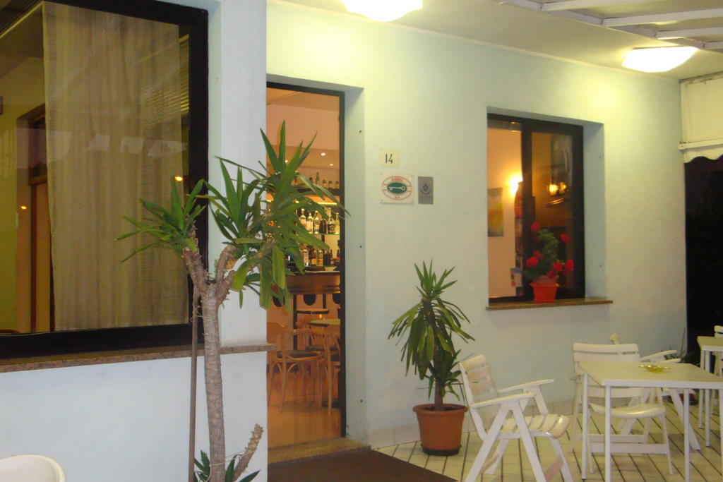 Vela Azzurra Hotel Rimini