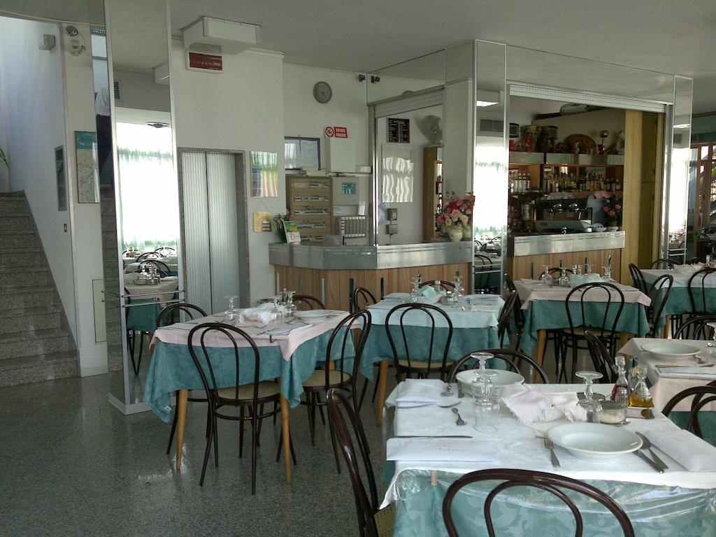 Hotel Elvira