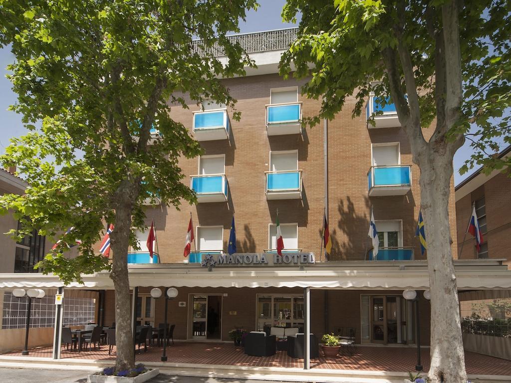 Hotel Manola 3*