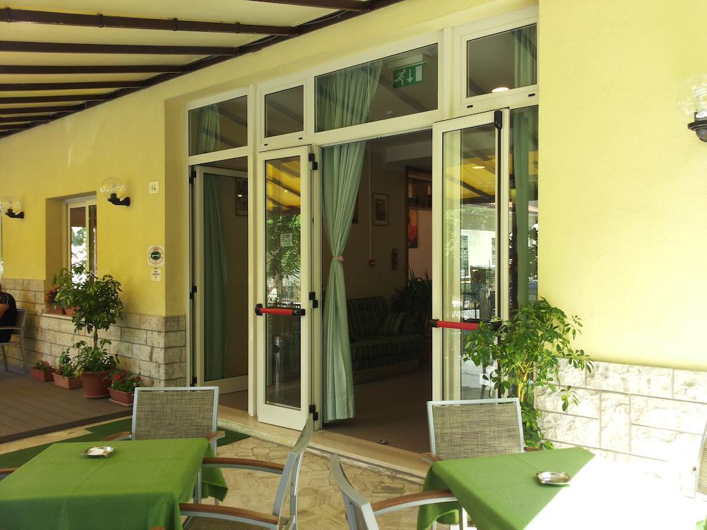 Cannes Hotel