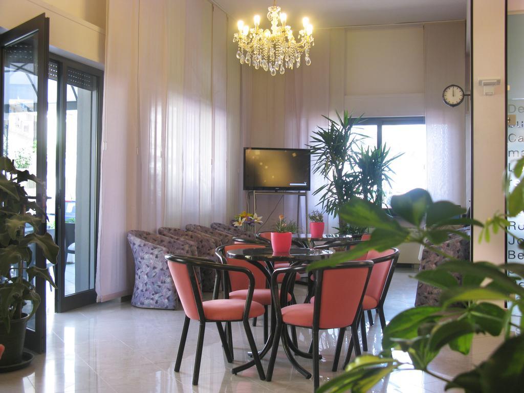 Ciondolo D'oro 3* Rimini
