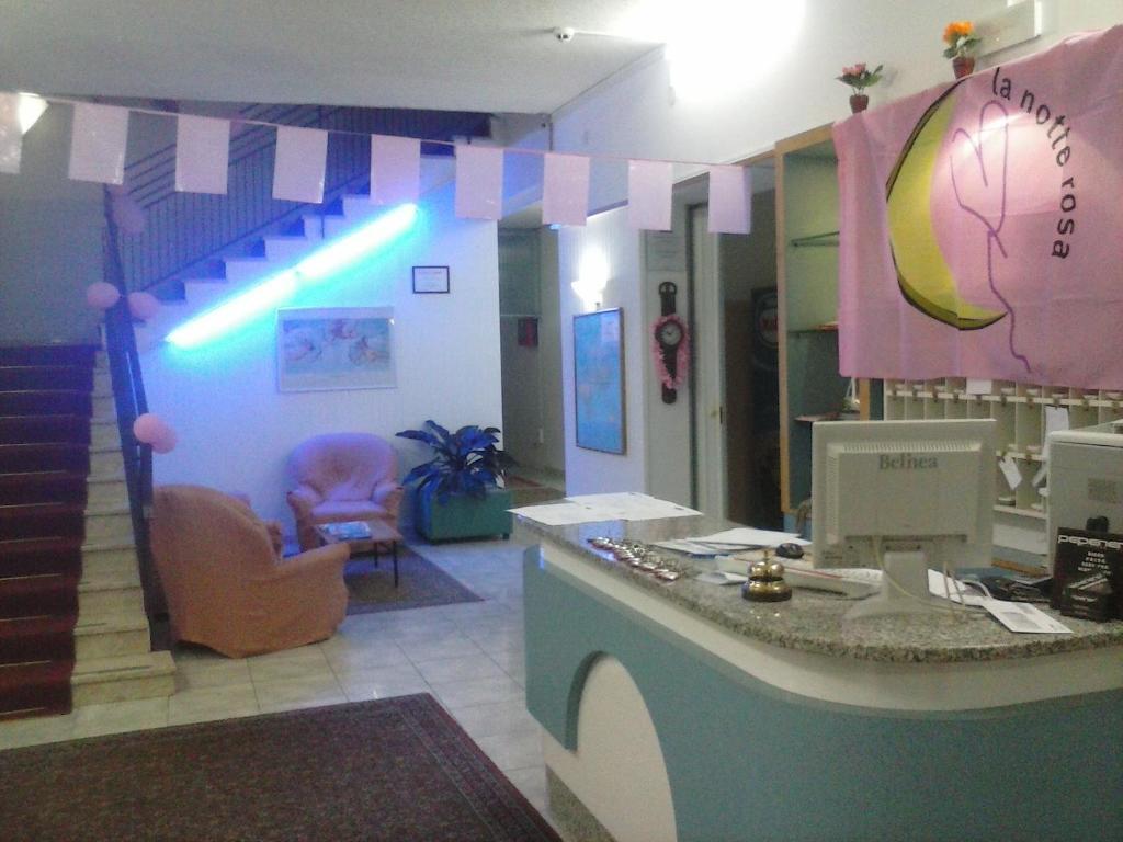 Tv Hotel