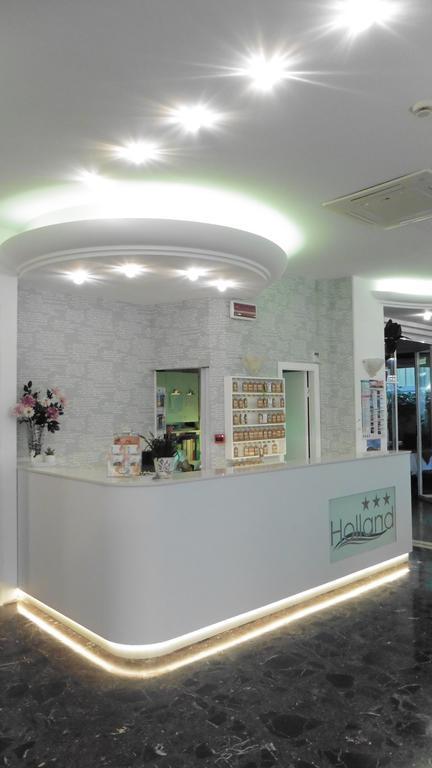 Holland Hotel