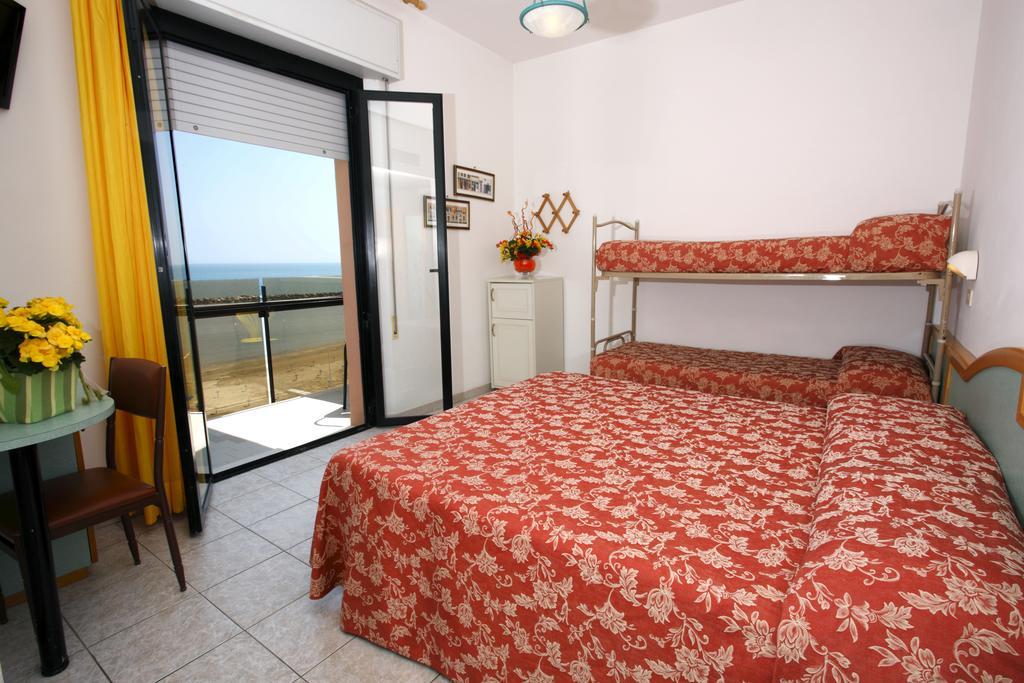 Hotel Baia 3*