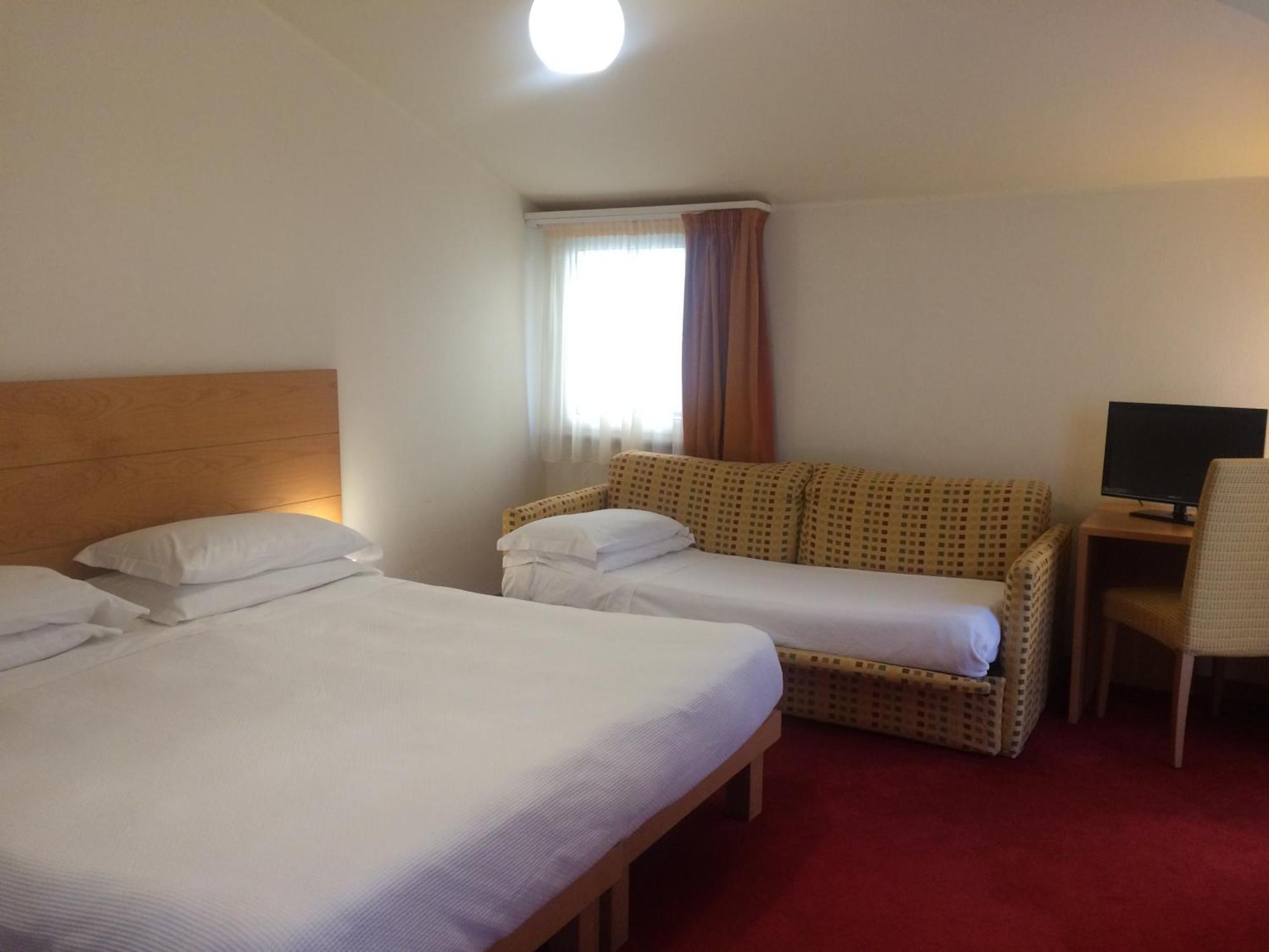 Accademia Hotel