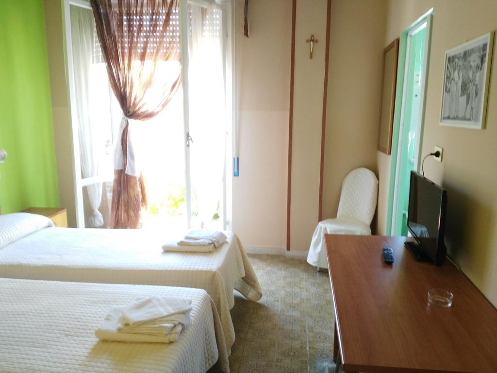 Simon Hotel 2*