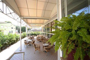 Gaston Hotel