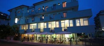 Letizia Hotel