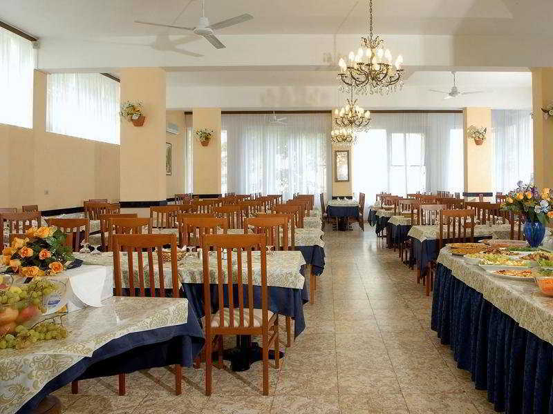Hotel Corona