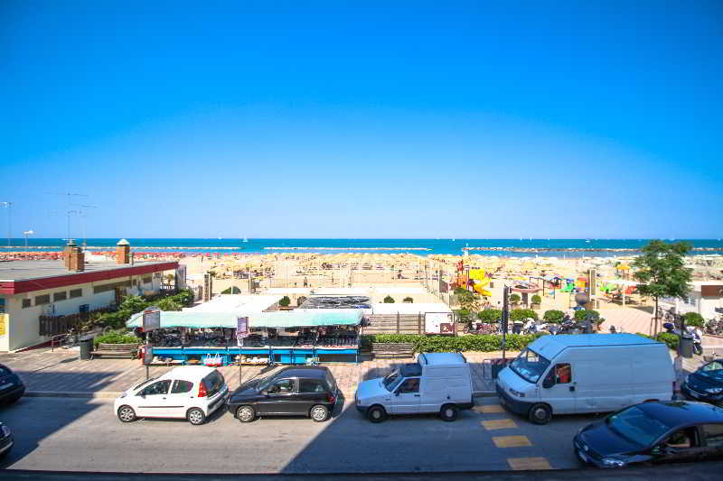 Carnaby 3* Rimini