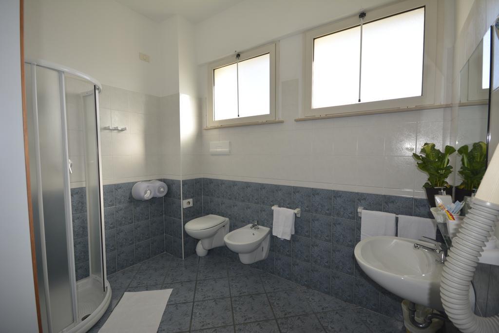 Hotel Corona 3*