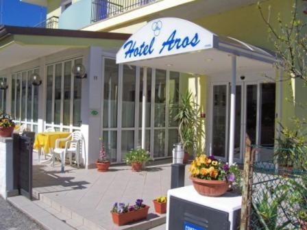 Aros Hotel 3*