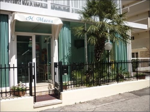 Hotel Maena