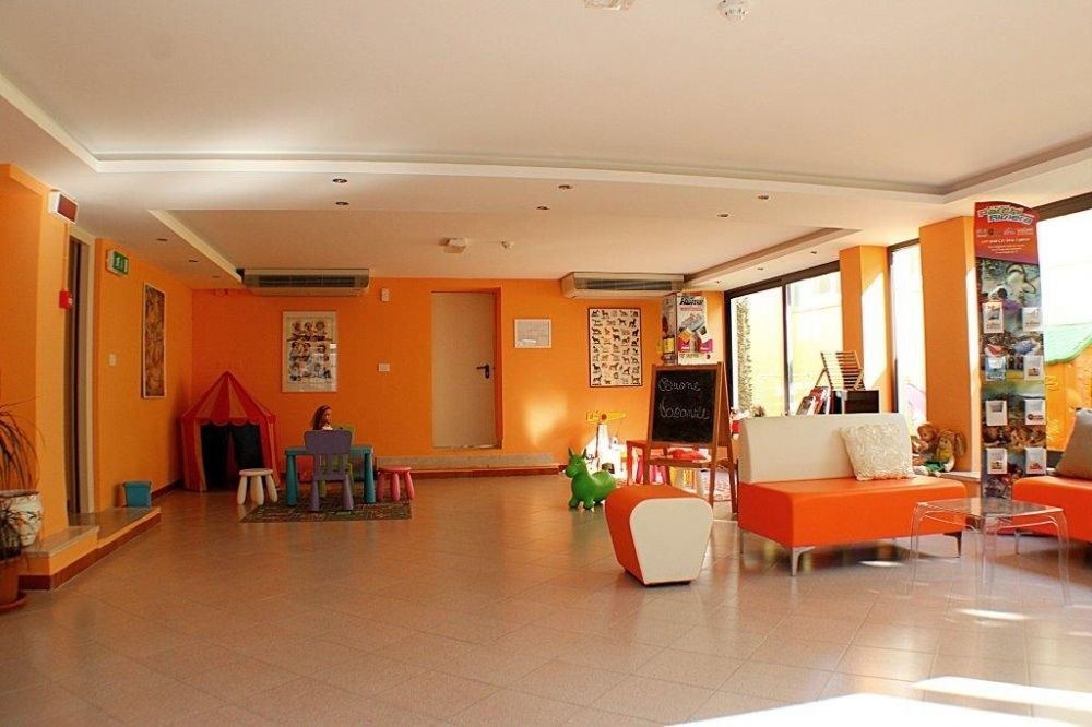 Jasmine Hotel 3*