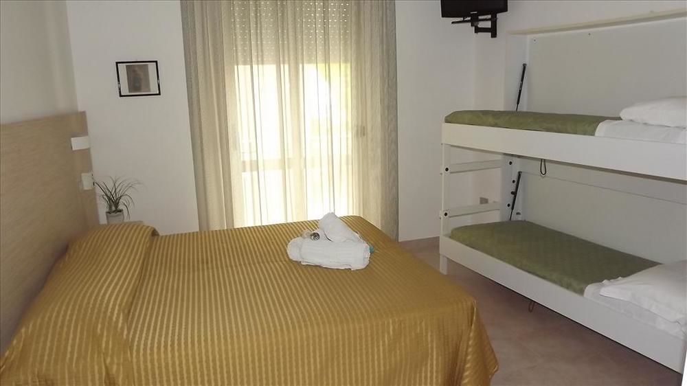 Plaza Hotel 3*