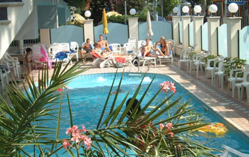 Hotel Artide 3*
