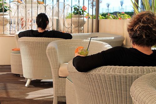 Hotel Aurora 3*