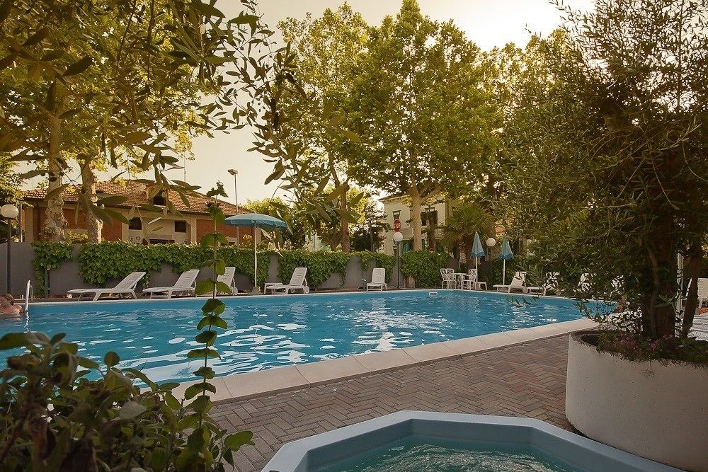 Dasamo - Dada Hotel